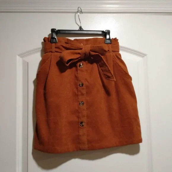 Burnt Orange Skirt with Pockets and Belt - Picture 1 of 4